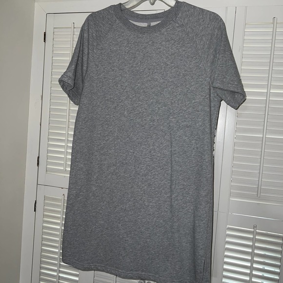 Fabletics Tshirt Dress - Picture 1 of 1
